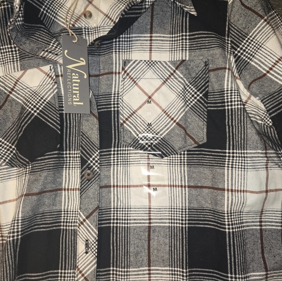 NWT Natural Reflections brand 3/4sleeve flannel top size medium - Picture 2 of 5